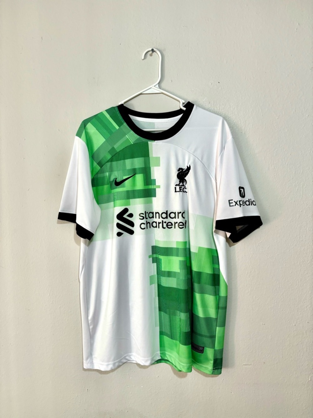 2023/24 Liverpool Away Jersey #77 Sauceda X-Large Nike Premier League